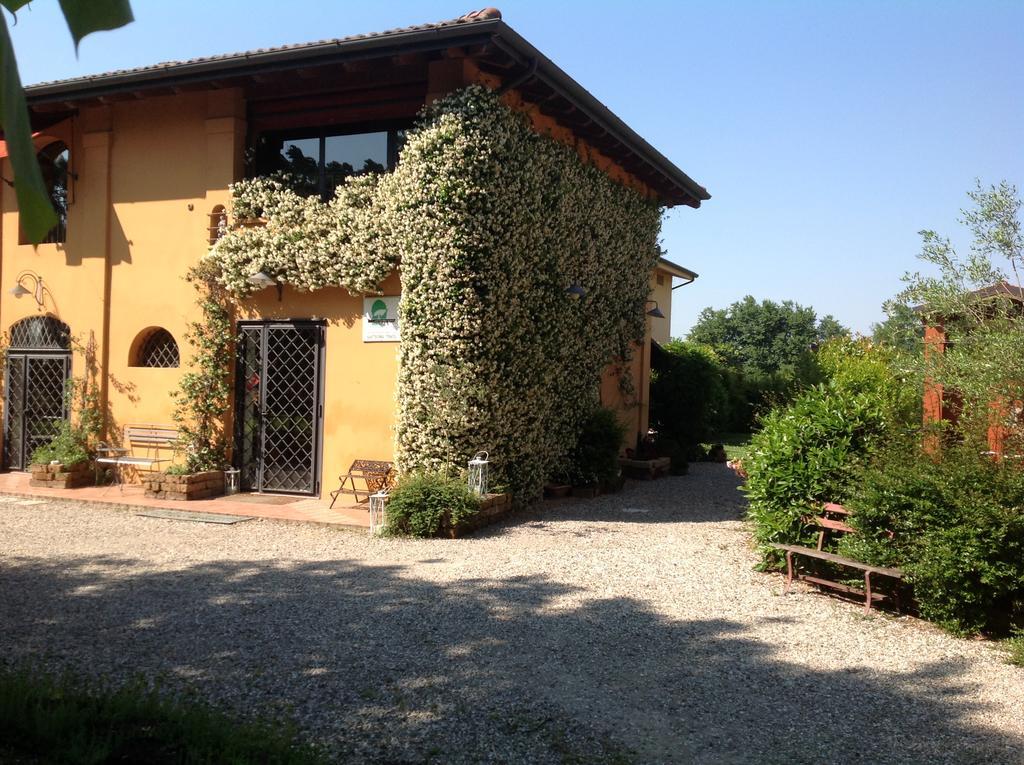 Azienda Agrituristica Santissima Trinità Budrio  Exterior foto